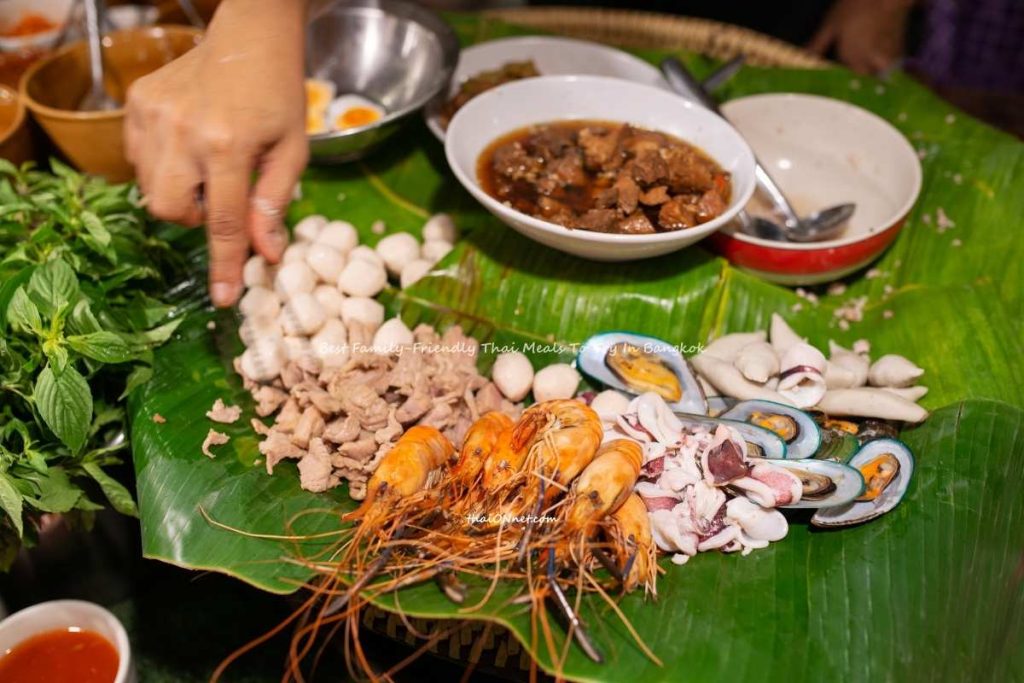 Best Family-Friendly Thai Meals To Try In Bangkok