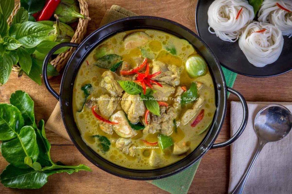 Best Family-Friendly Thai Meals To Try In Bangkok